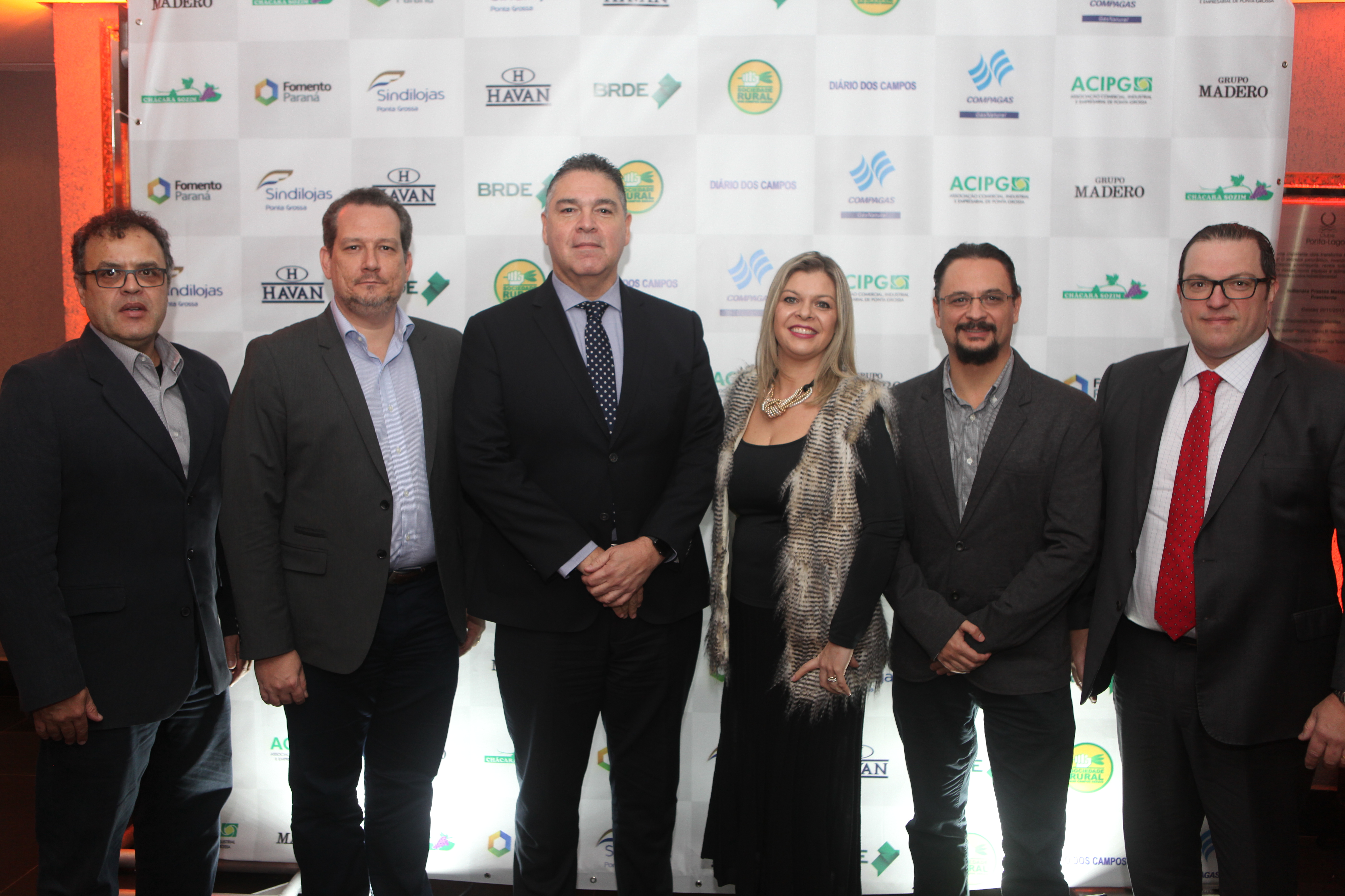 Compagas participa do Prêmio Mérito Empresarial em Ponta Grossa