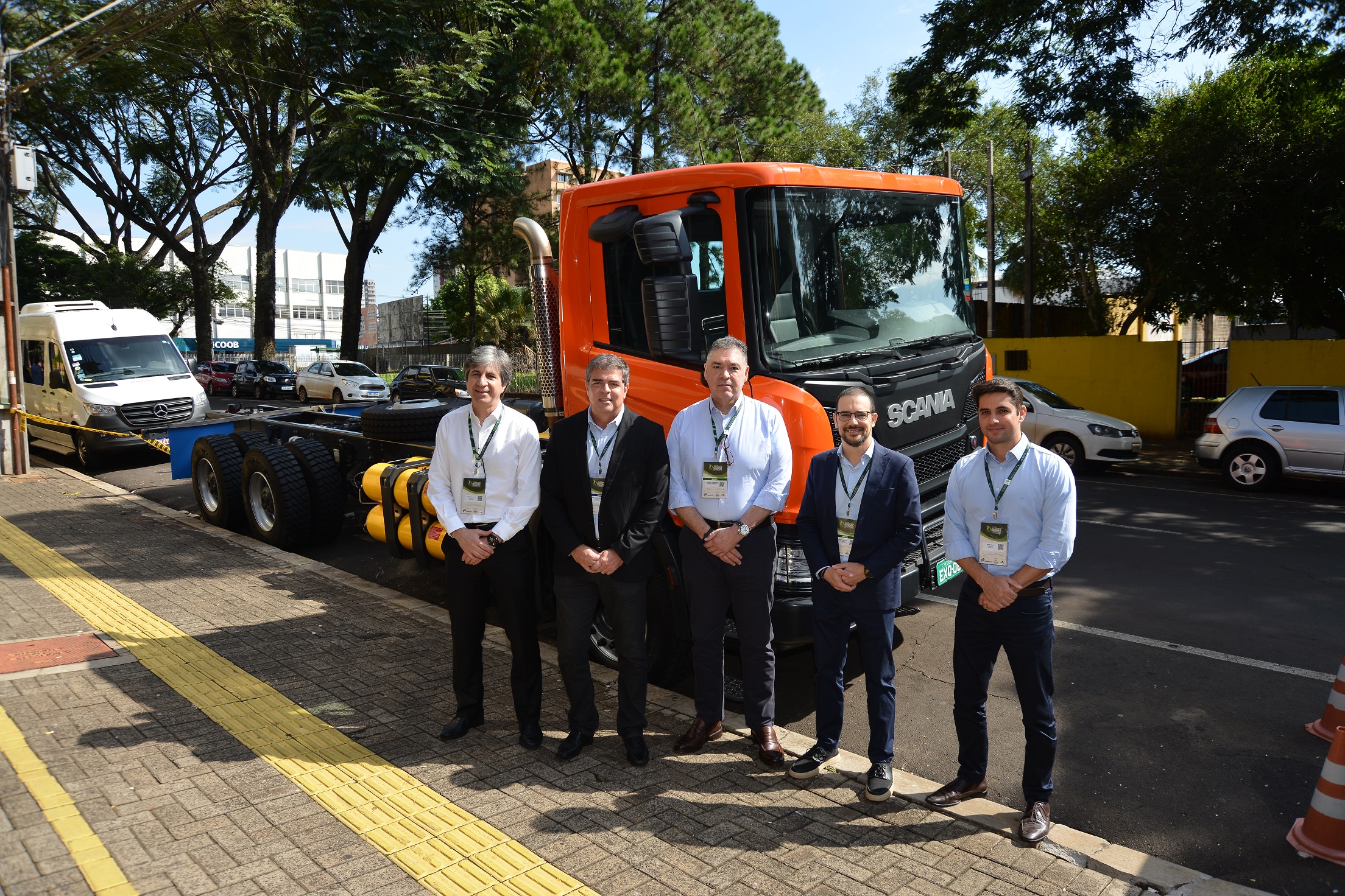 COMPAGAS E SCANIA ANUNCIAM PARCERIA PARA IMPULSIONAR GNV E BIOMETANO EM VEÍCULOS PESADOS