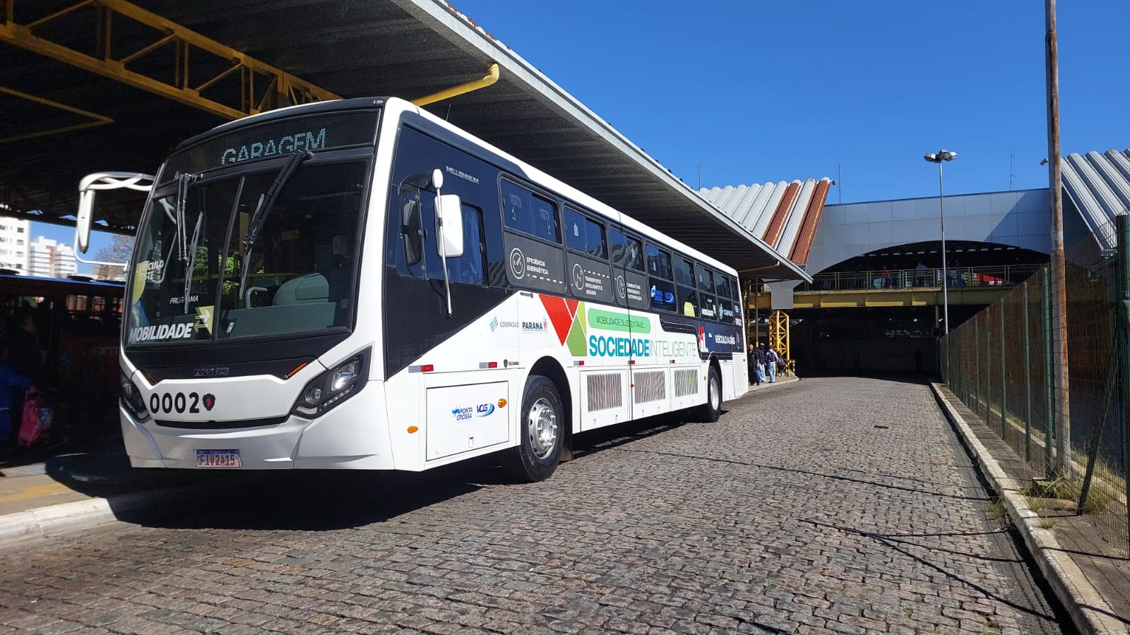 ONIBUS GNV EM PONTA GROSSA (2)